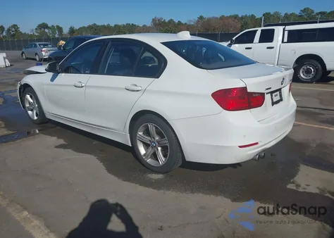 2015 BMW 328I xDrive z USA, uszkodzony, nr VIN WBA3B5C58FF960584